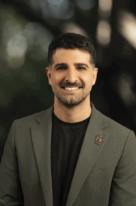 Headshot of Dominick Maniscalco